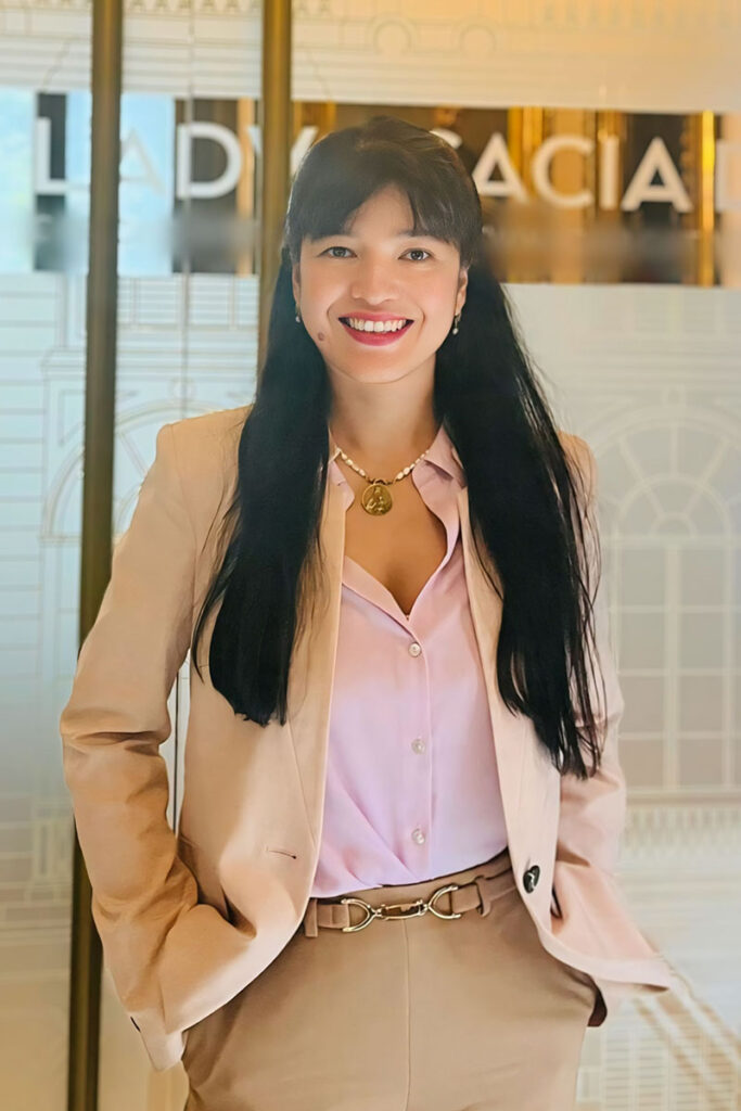 Maria del Carmen Angulo